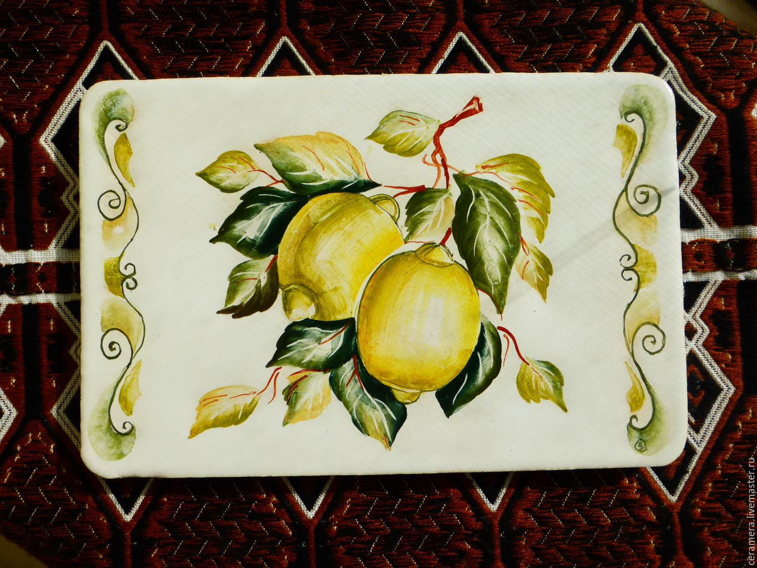Декоративное панно "Лимоны".
